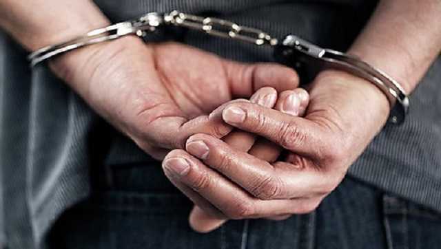 В Киевской области задержали мужчину с гранатой, избивавшего свою дочь