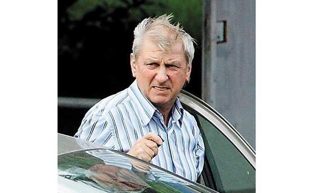 Жил на пенсию, сам воспитывал детей: СМИ узнали о трагической судьбе брата Пугачевой