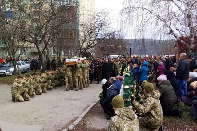 В Хмельницкой области похоронили пограничника, которого сбил контрабандист