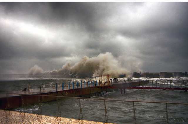 На одесском побережье царит штормовая погода