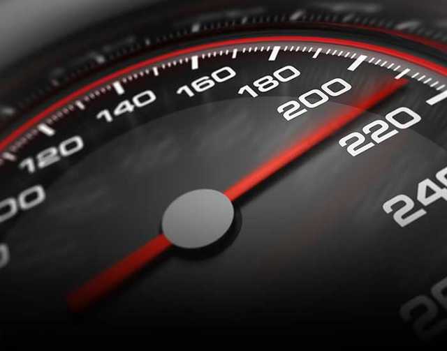 ’’Почувствовал себя бессмертным’’: в Киеве засняли лихого водителя на встречке