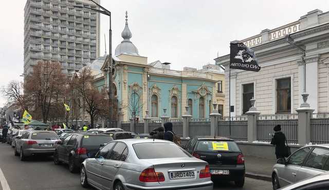 За время проведения акции владельцев авто на еврономерах в полицию подали 186 жалоб