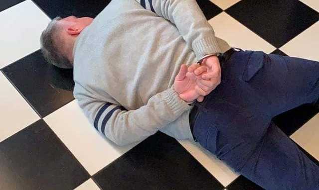 В Киеве задержали адвоката, вымогавшего у бизнесмена 3,5 млн гривен