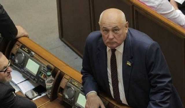 Одного из нардепов поймали в Раде на кнопкодавстве