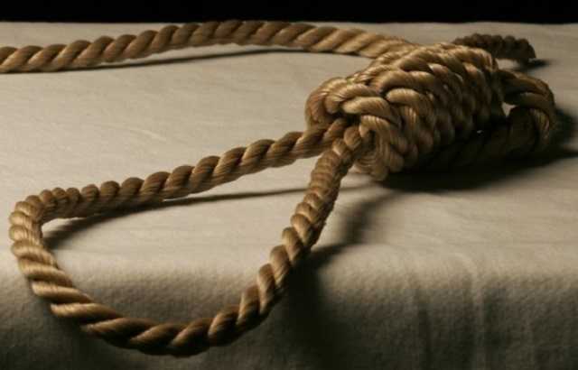 Пятый случай за два месяца: в Николаеве в парке повесился подросток