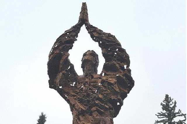 "Это диверсия": в Ужгороде возмутились из-за памятника жертвам Голодомора