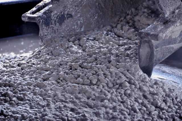 На Миколаївщині в підвалі будинку знайшли залитий бетоном труп пенсіонера