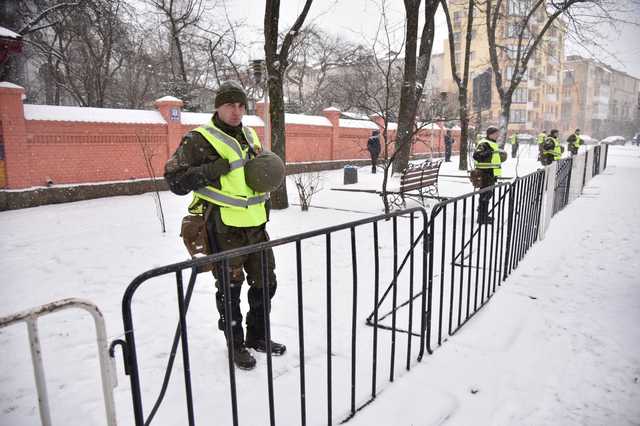 Львів’яни вимагають закрити консульство РФ