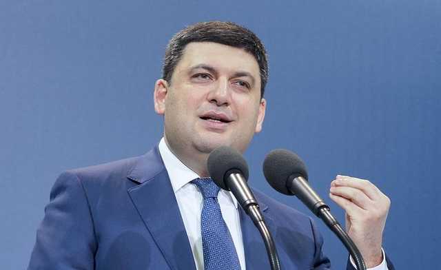 Гройсман уверен, что из-за военного положения кризиса не будет