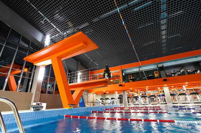 В спортклубе на Подоле утонул мужчина с инвалидностью