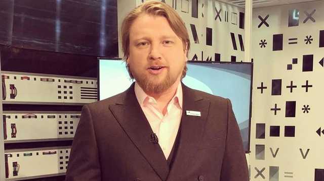 Морковка для Яценюка и микрофон для Ляшко. Чем известен политтехнолог Владимир Петров