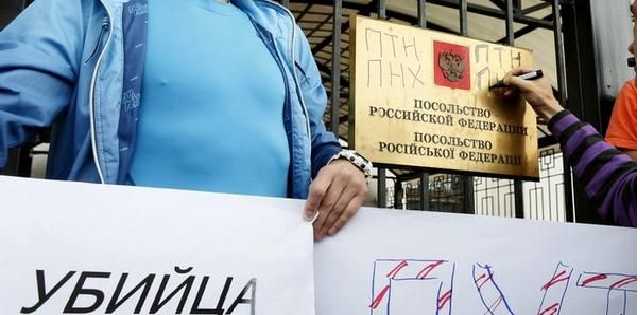 Президент Порошенко обязан разорвать дипотношения с РФ. Аргументов против – не существует