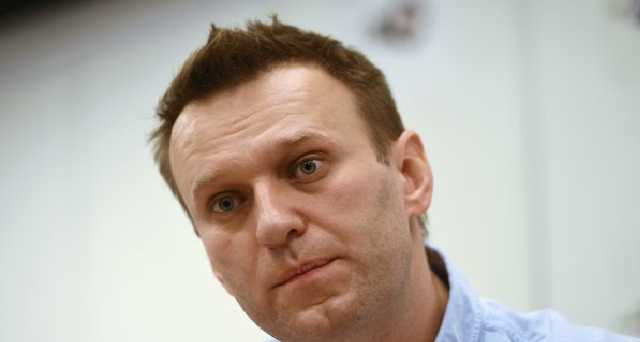 В России учительница сравнила значок Навального с пропагандой «лагерей Гитлера»