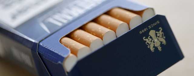 ’’Нельзя даже на балконе’’: в Раде могут ’’ударить’’ по курильщикам