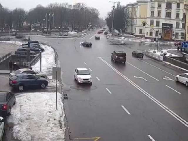 Народный депутат попала в ДТП в самом центре Киева: в сеть попало видео