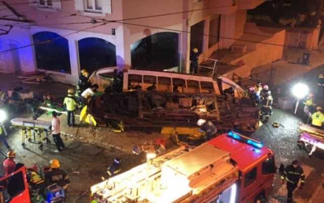 В столице Португалии трамвай врезался в здание, среди трех десятков пострадавших – дети