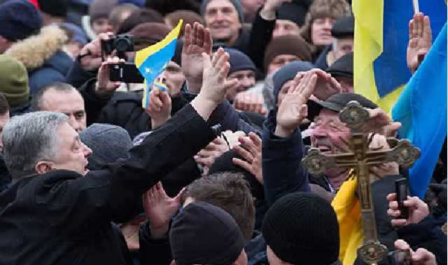 Порошенко: Это день окончательного обретения независимости