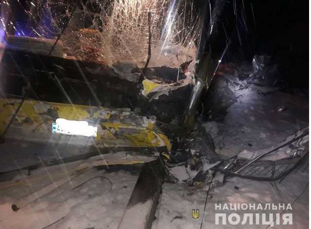 В ДТП во Львовской области погибли трое военных