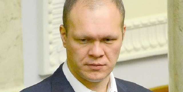 В Киеве суд отменил закрытие дела по долгам Дениса Дзензерского