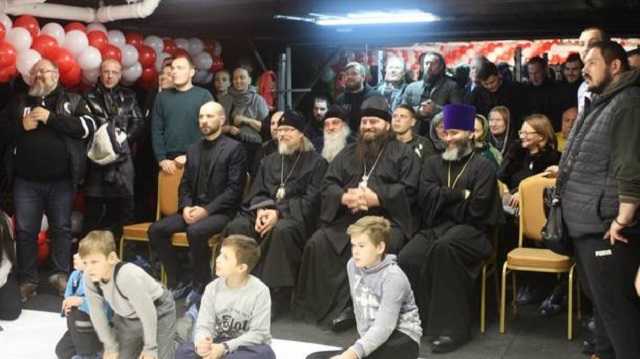 В РПЦ начали готовить "боевых монахов"