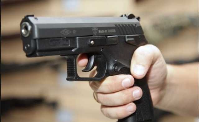 У Харкові п’яний чоловік влаштував стрілянину з автомата