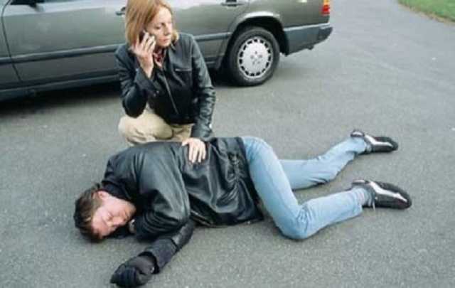 Депутаты хотят установить "иммунитет от ответственности" людям, оказывающим первую помощь