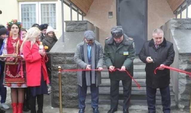 Почему Порошенко не перерезал ленточку в Лукьяновском СИЗО?, - блогер