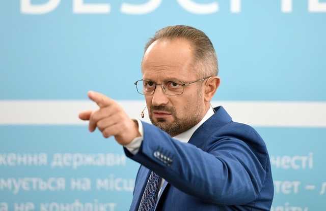 "Курс - на Великую Украину". Экс-соратник Ющенко создает партию нового образца