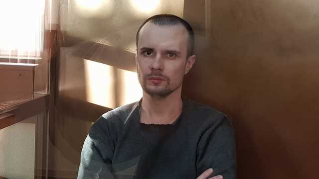 Російському активісту дали 3 роки в’язниці за можливу участь у “Правому секторі”