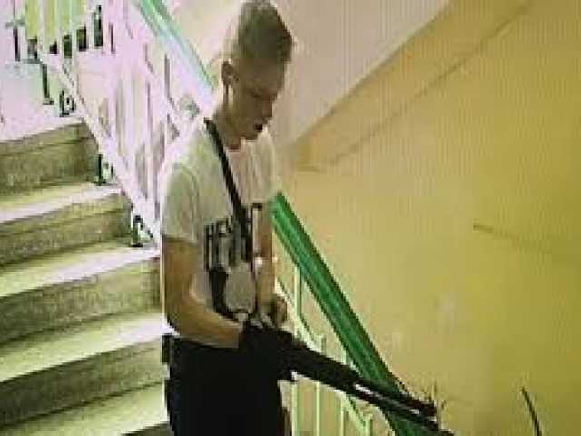 Бойня в Керчи: семьи погибших и пострадавшие получили пожертвования