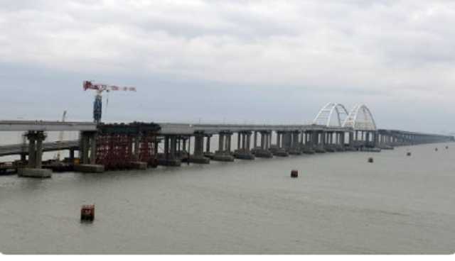 Это не мост: в сети показали новые фото “забора” Путина в Крым