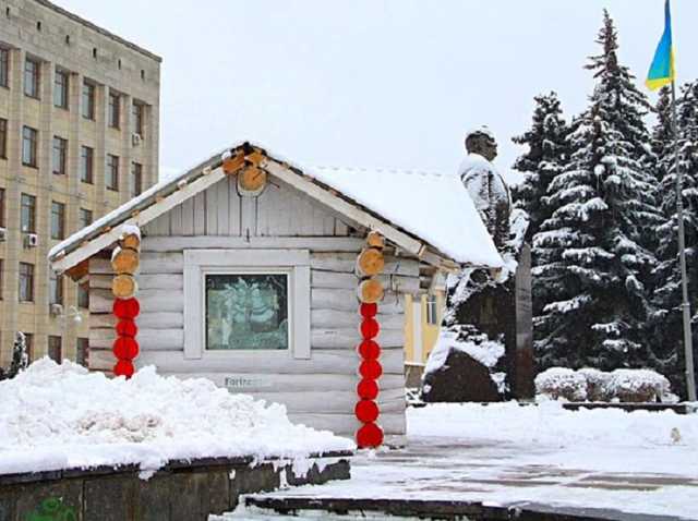 В Житомире после скандала уволили святого Николая