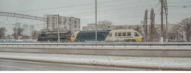 Скоростной экспресс из Киева в аэропорт «Борисполь» снова буксировал электровоз