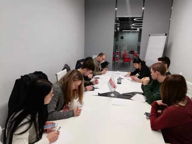 Сенцов и Карпюк получили письма из Украины