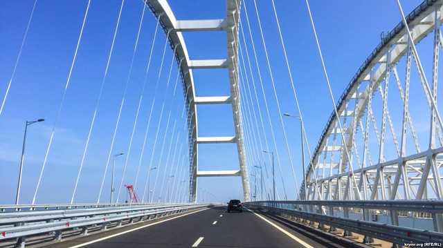 В Украине предложили переименовать Керченский мост