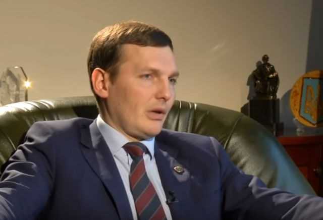 Заступник Луценка, що співпрацює з ФСБ, записав нерухомість на батька – співробітника КГБ