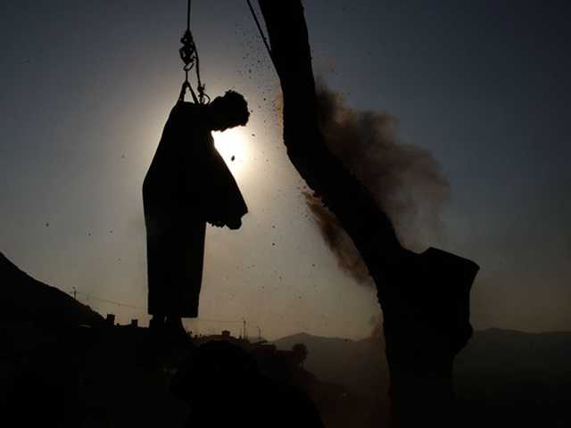 На Прикарпатье повесился 18-летний парень