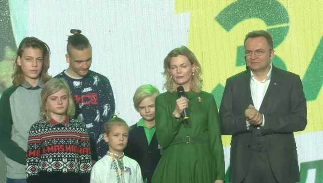 Жена Садового заявила, что маленький Иисус сказал ей «идти и побеждать»