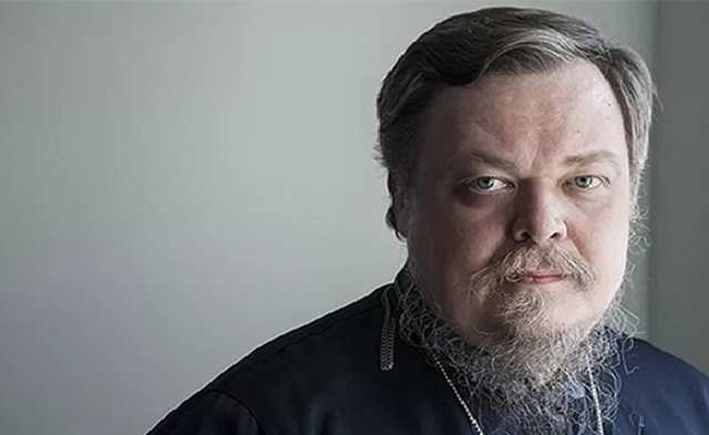 Скандальный священник РПЦ угрожает из-за Томоса