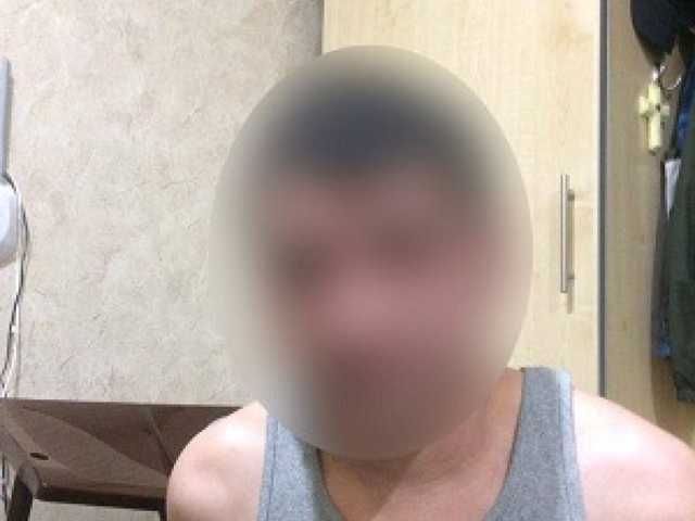 В Ужгороде мужчина насильно закрыл девушку-промоутера в своей квартире