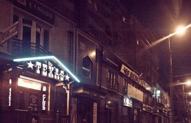 В Тернополе афроамериканец ограбил стриптиз-клуб