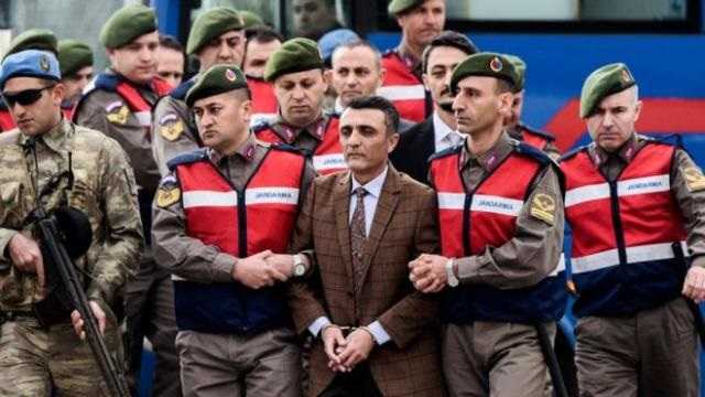 104 турецьких екс-офіцери отримали довічне ув’язнення за участь в путчі проти Ердогана