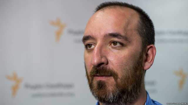 Осман Пашаєв засновує Фонд підтримки військовополонених і політичних бранців