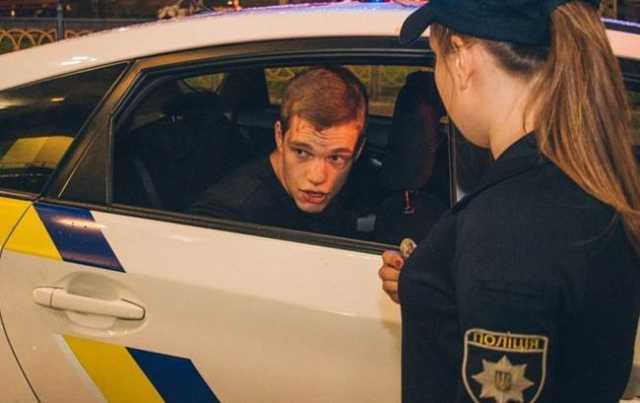 Cбившему насмерть девочку в Киеве водителю Hummer Островскому продлили арест до весны