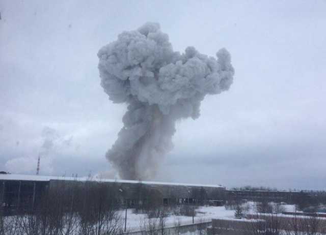 Взрыв и пожар на химзаводе в России: появились первые видео и подробности инцидента