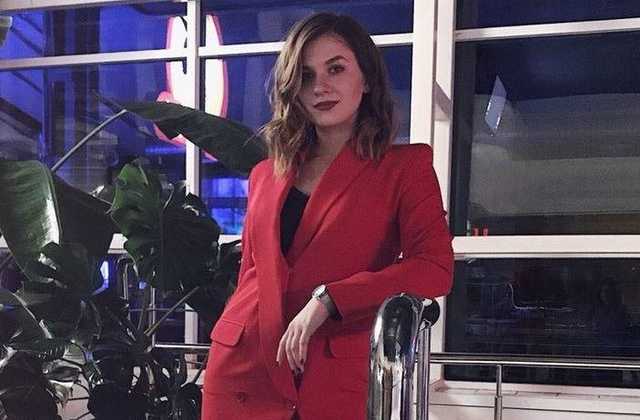 “Порохоботи” розбіглися: Журналістка розігнала центр БПП