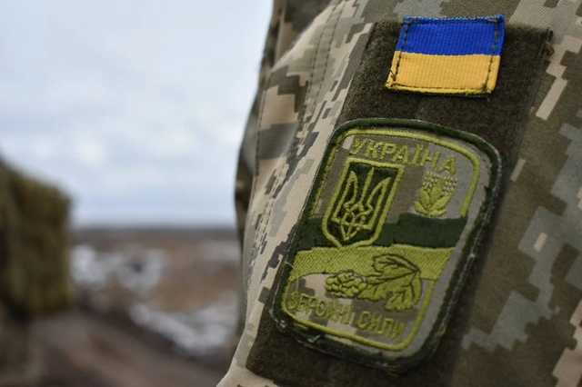 Командир военных складов, обвиненный в домогательствах, приказывал ставить клизмы военным и снимать на видео