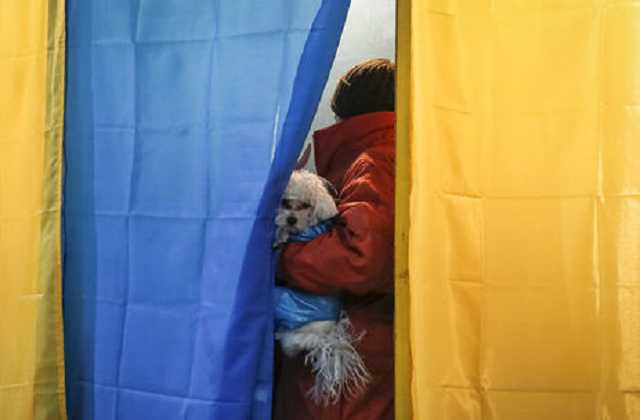 Полиция в Ровенской области выявила восемь фактов нарушений во время предвыборной агитации