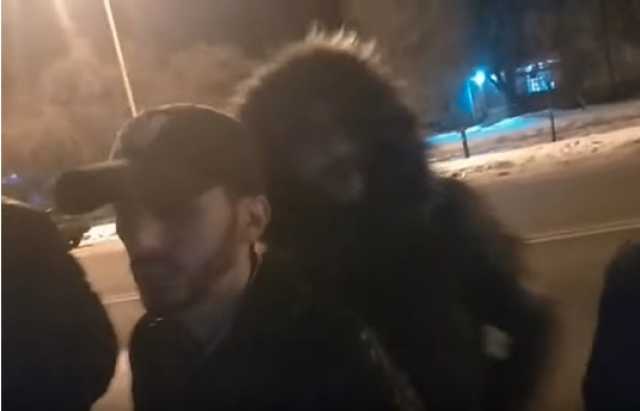 «Я здесь тра**ю всех»: ужгородцев возмутило поведение пьяных студентов-иностранцев