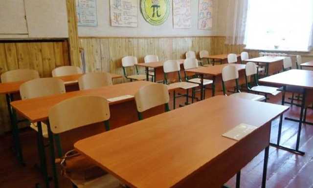 В Ровенской области 58 школ продлили каникулы из-за гриппа